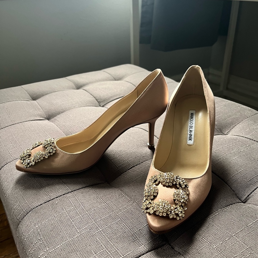 Manolo Blahnik gently preowned Rose Gold/ Champagne jeweled heels